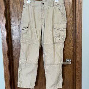 Men’s 5.11 tactical pants in khaki
